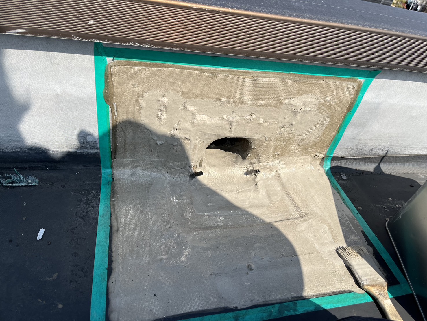 昭和区ドレン廻り塗膜下塗り