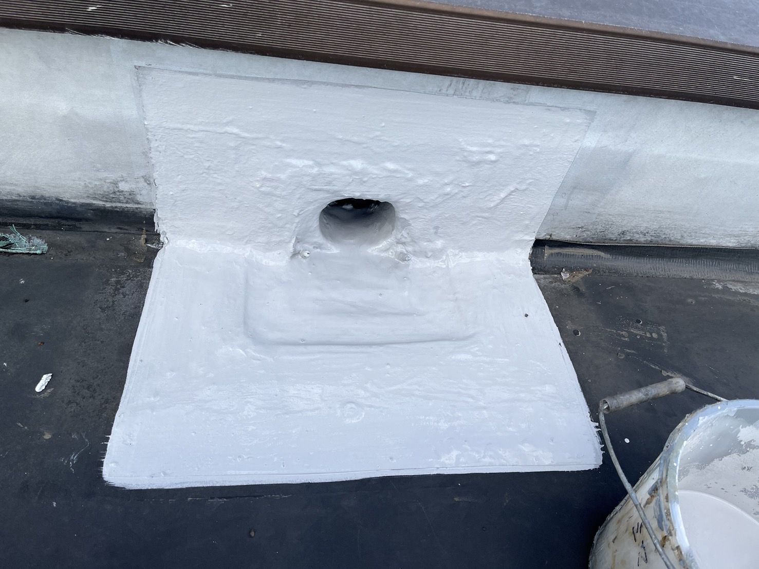 昭和区でドレン廻り塗膜防水
